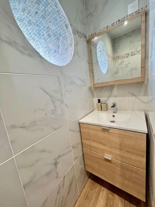 Apartamento T2 Renove A 15 Min De Lyon Pierre-Bénite Exterior foto